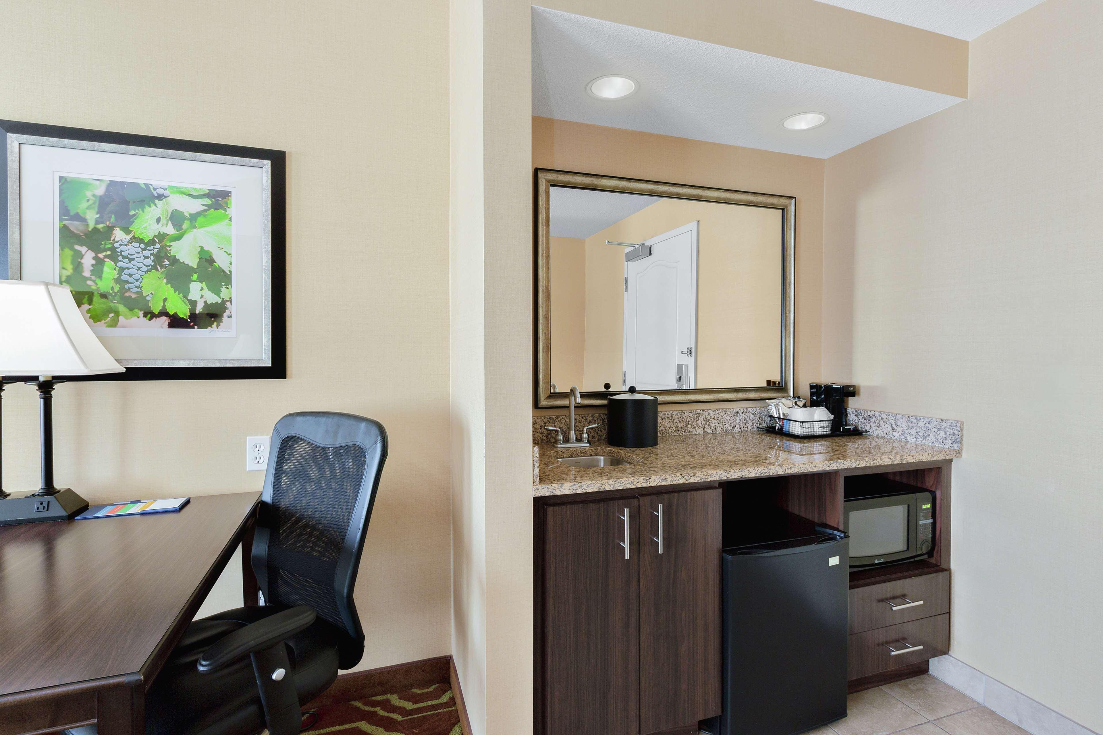 Hampton Inn&Suites San Luis Obispo Exterior foto